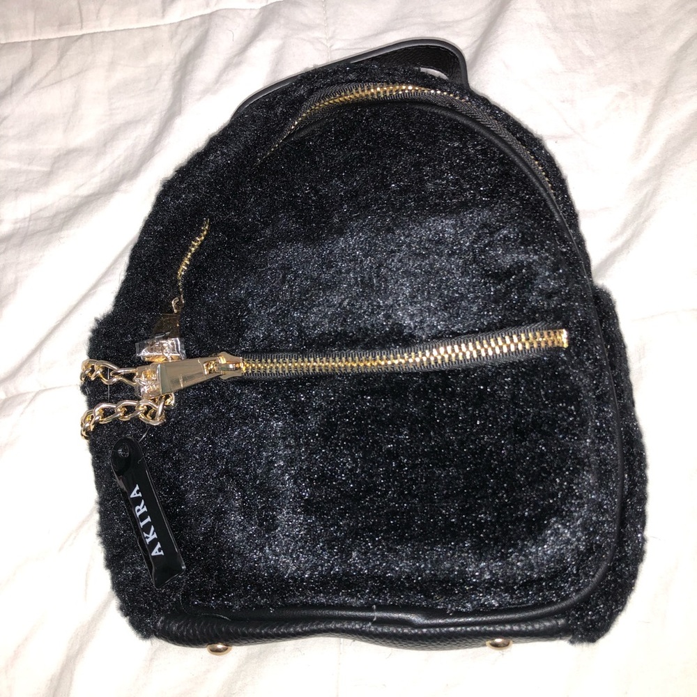 Osito Backpack 🚨 ONE LEFT🚨 - Picture 3 of 3